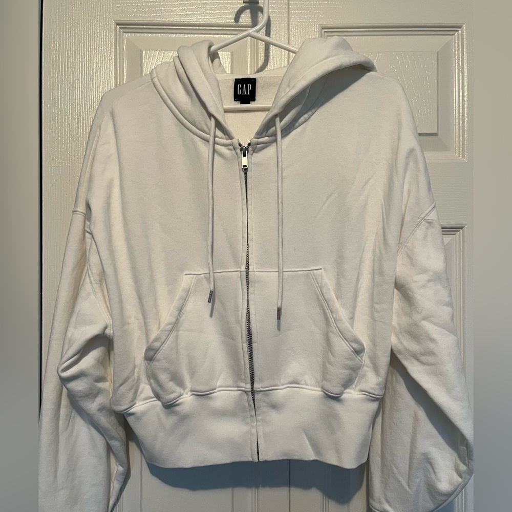 GAP Cropped White Hoodie